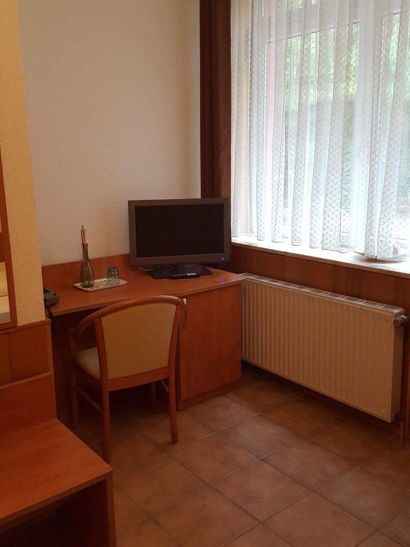 Waldhotel Zur Holzmuhle Eldagsen Exteriör bild