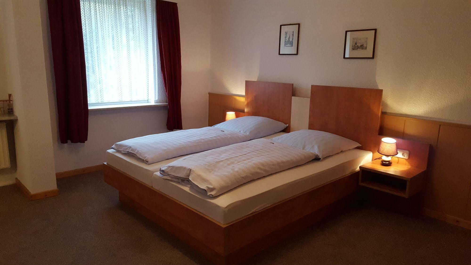 Waldhotel Zur Holzmuhle Eldagsen Exteriör bild